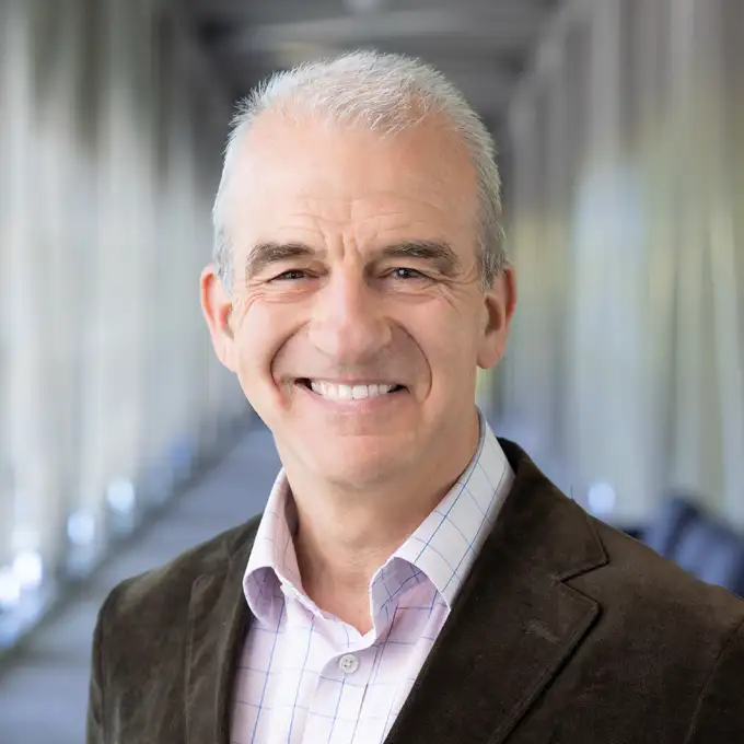 Michael Elliott 